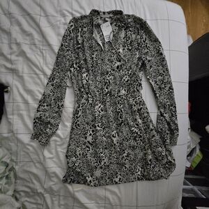 H&M Black and White Bishop Sleeve Wrap Dress